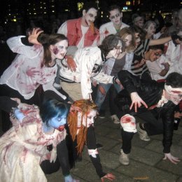 Zombie Walk + mehr Halloween Spaß