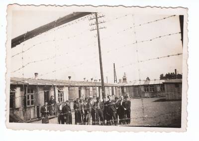 Zwangsarbeiter in einem Berliner Barackenlager, 1943 / Dokumentationszentrum NS-Zwangsarbeit, Sammlung Berliner Geschichtswerkstadt