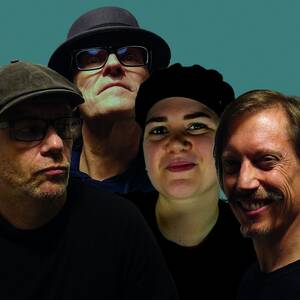 Wild Wednesday w. "Das Mit Den Blumen Tut Mir Leid"...