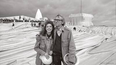 "Christo und Jeanne-Claude"-Ausstellung im Palais ...